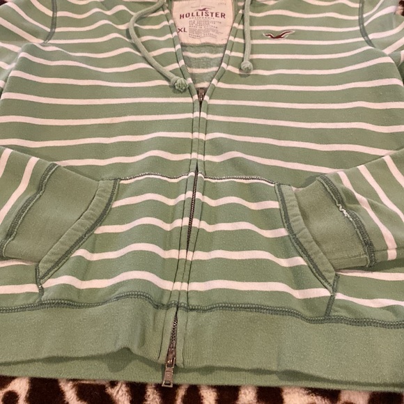 Hollister, green/white jacket with zipper and hoodie, XL - Picture 3 of 5